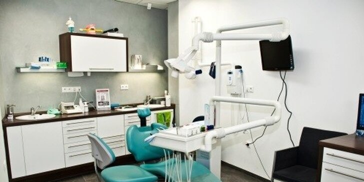 Dentálna hygiena a pieskovanie so vstupnou zubnou prehliadkou a konzultáciou