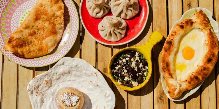 Vyprážaný či pečený Čeburek, Khinkali, Chačapuri v adžárskom štýle alebo degustačné menu