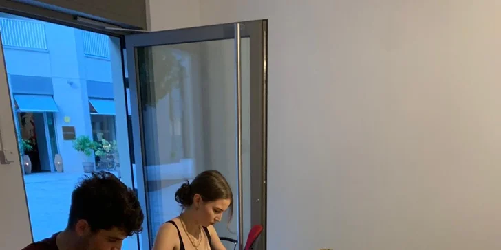 Kurz modelovania či točenia na hrnčiarskom kruhu, aj mesačný workshop