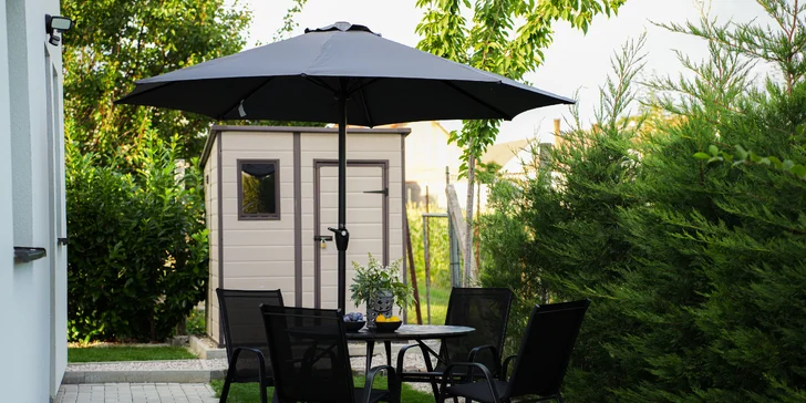 Apartmánový domček so saunou a vírivkou v Šoporni