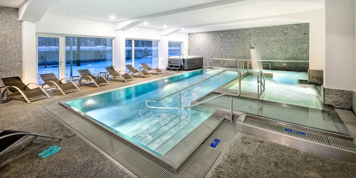 Dovolenka v Jánskych kúpeľoch: krásny hotel pri lanovke, s polpenziou aj neobmedzeným wellness a masážou