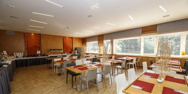 Dovolenka v Jánskych kúpeľoch: krásny hotel pri lanovke, s polpenziou aj neobmedzeným wellness a masážou