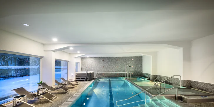 Dovolenka v Jánskych kúpeľoch: krásny hotel pri lanovke, s polpenziou aj neobmedzeným wellness a masážou