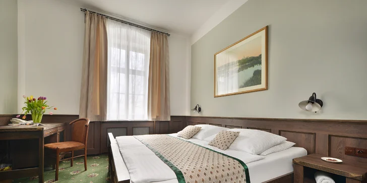 Pobyt v Hlubokej nad Vltavou s polpenziou aj wellness: hotel pod zámkom v blízkosti golfového ihriska