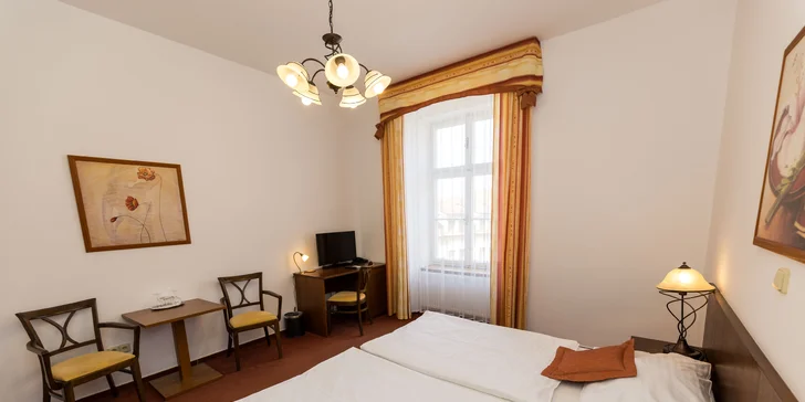 Pobyt v Hlubokej nad Vltavou s polpenziou aj wellness: hotel pod zámkom v blízkosti golfového ihriska