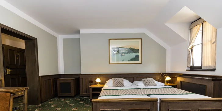Pobyt v Hlubokej nad Vltavou s polpenziou aj wellness: hotel pod zámkom v blízkosti golfového ihriska