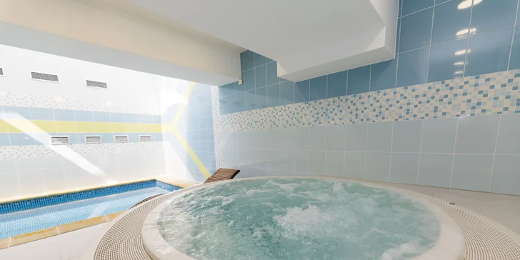 Pobyt v Hlubokej nad Vltavou s polpenziou aj wellness: hotel pod zámkom v blízkosti golfového ihriska