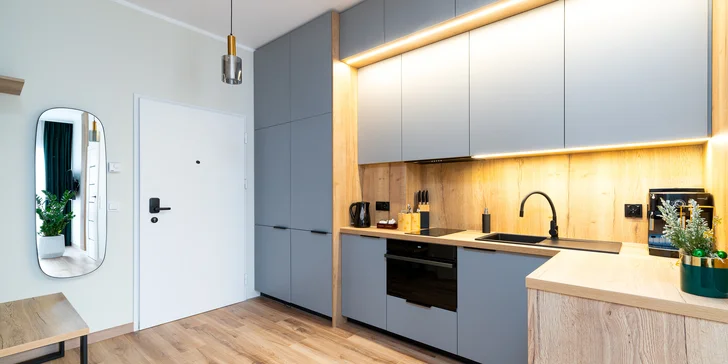 Relax a aktívna dovolenka v poľských Krkonošiach: moderné apartmány, neobmedzená sauna