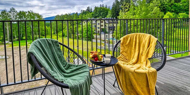 Relax a aktívna dovolenka v poľských Krkonošiach: moderné apartmány, neobmedzená sauna
