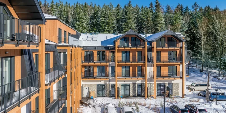 Relax a aktívna dovolenka v poľských Krkonošiach: moderné apartmány, neobmedzená sauna