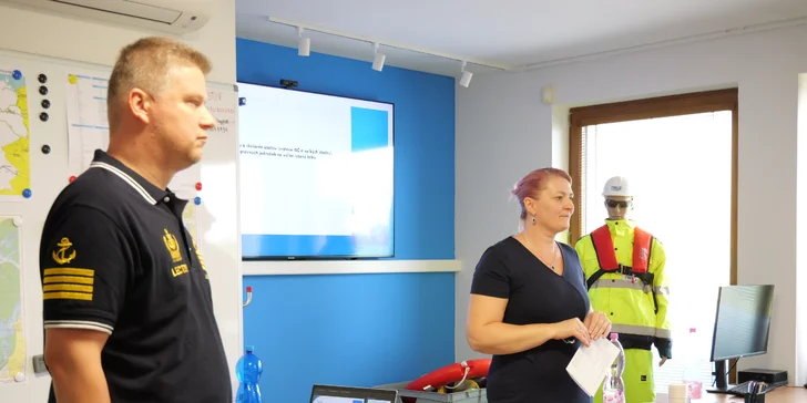 Základný bezpečnostný výcvik pre lodníkov: Získajte služobnú lodnícku knižku
