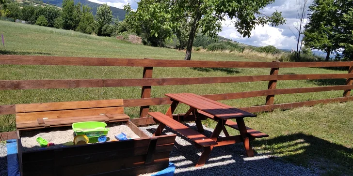 Čarovná chalupa na Hriňovských lazoch s polpenziou