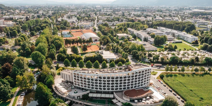 Relax u Wörthersee: neobmedzený vstup do wellness, raňajky a skvelá poloha kúsok od jazera