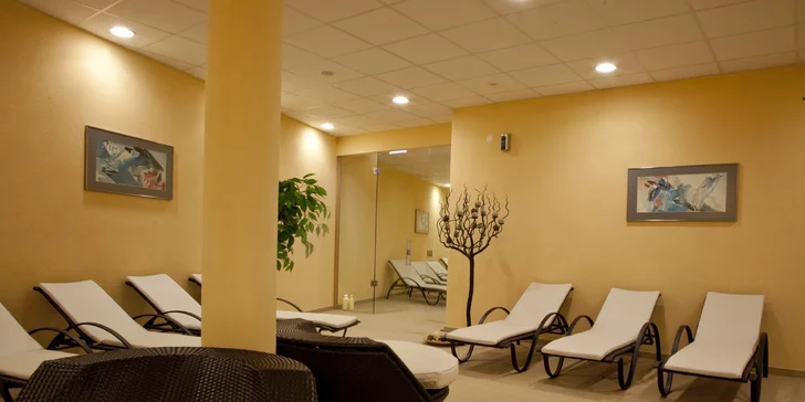 Tyrolské Alpy: 4* hotel pri zjazdovke, polpenzia, wellness a detský program