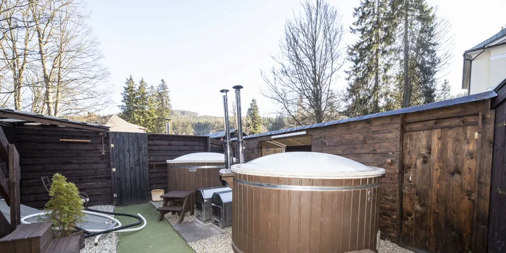 Krásna príroda a pokoj Karlovej Studánky: polpenzia aj vstup do bazéna a Thermal Parku