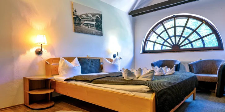 Krásna príroda a pokoj Karlovej Studánky: polpenzia aj vstup do bazéna a Thermal Parku