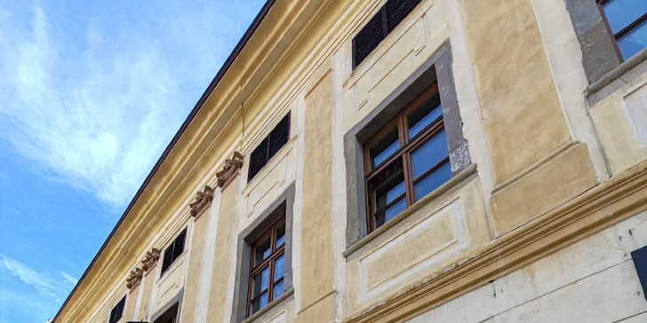 Depilácia laserom: brada, horná pera, podpazušie, nohy či hrudník