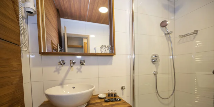 Pobyt v srdci Vrchlabí: raňajky, kredit na večeru aj 2 hod. vstup do wellness