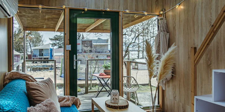 Glamping pri jazere Jamno a pri Balte: bez jedla alebo s raňajkami, množstvo aktivít aj domčeky s vlastným wellness