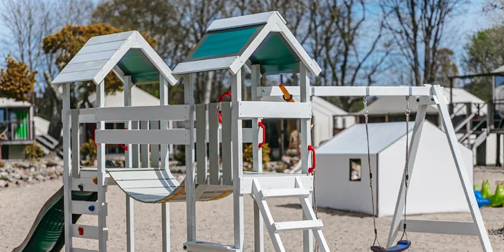 Glamping pri jazere Jamno a pri Balte: bez jedla alebo s raňajkami, množstvo aktivít aj domčeky s vlastným wellness
