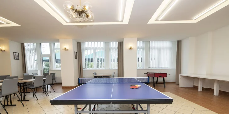 Za športom aj relaxom do Lipna aj do Rakúska: hotel s polpenziou na brehu jazera