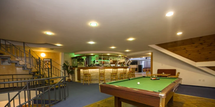 Parádny pobyt v Špindlerovom Mlyne: pobyt so stravou a light all inclusive nápojmi k večeri