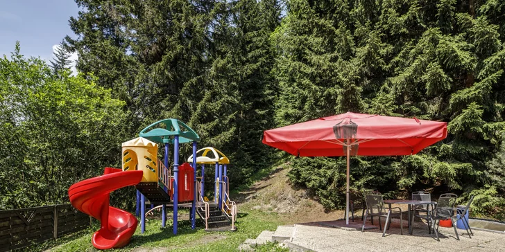 Parádny pobyt v Špindlerovom Mlyne: pobyt so stravou a light all inclusive nápojmi k večeri