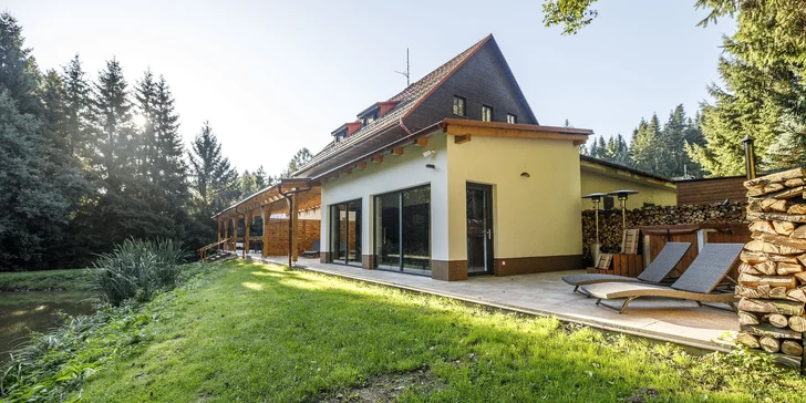 Pobyt na južných Čechách: polpenzia 120-minútový vstup do wellness