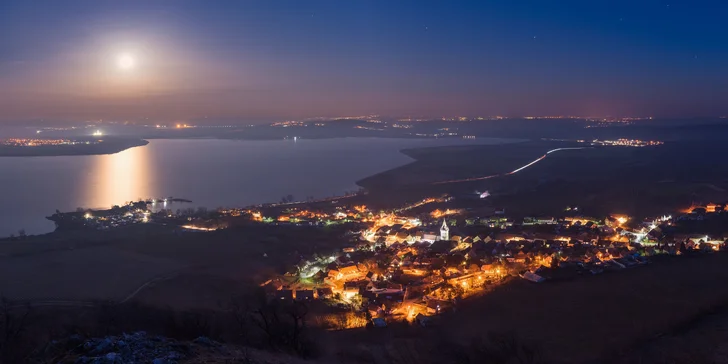 Relax medzi vinicami: wellness pobyt v Pavlove priamo pod Děvičkami, raňajky alebo polpenzia