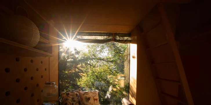 Pohoda v útulnom posede v Prahe pri lese pre 2-3 osoby, parkovanie zdarma