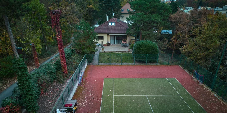 Pohoda v útulnom posede v Prahe pri lese pre 2-3 osoby, parkovanie zdarma