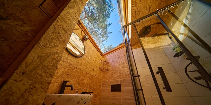 Pohoda v útulnom posede v Prahe pri lese pre 2-3 osoby, parkovanie zdarma