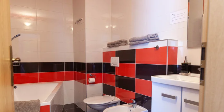 Romantika v Ml. Boleslavi pri Českém raji: raňajky, wellness aj izby so súkromnou vírivkou a saunou