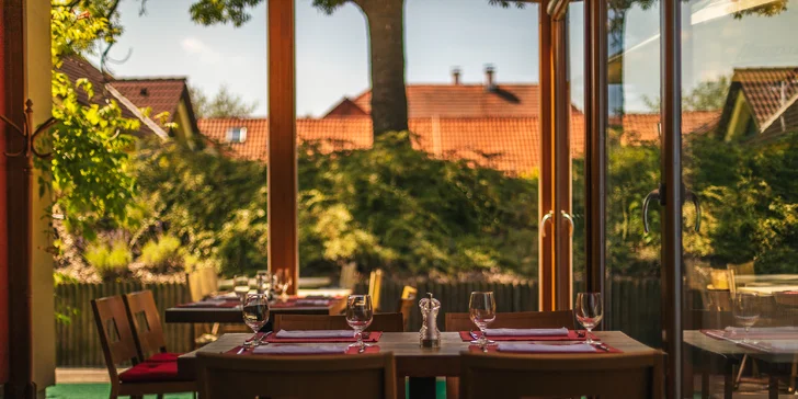 Krásny hotel na okraji Prahy: raňajky alebo polpenzia, neobmedzený wellness a pestrá ponuka aktivít