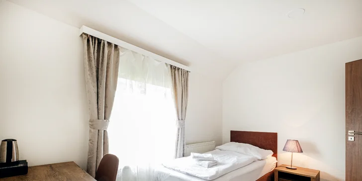 Pobyt v hoteli neďaleko Prahy s raňajkami a poctivou reštauráciou