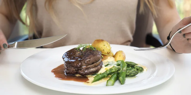 Pobyt v podhorí Jeseníkov: 4* hotel s raňajkami aj parkovaním zadarmo