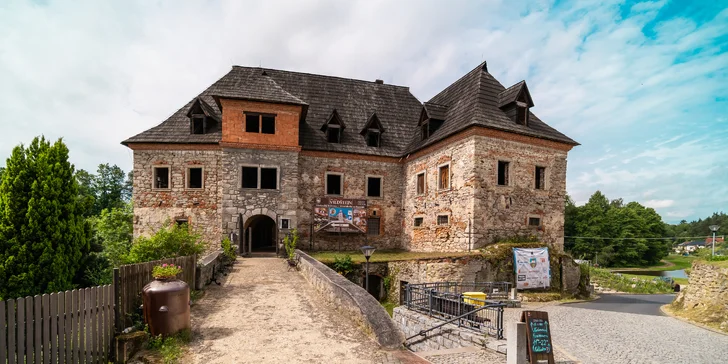 Pobyt na hrade Vildštejn pre pár aj rodinu: strava, prehliadka aj degustačná večera