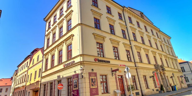 Pobyt v moderných apartmánoch v centre Hradca Králové s možnosťou raňajok