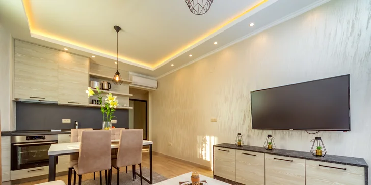 Luxusné apartmány v Petrovaci: vonkajší bazén, skvelá poloha kúsok od pláže