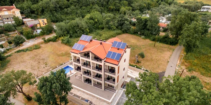 Luxusné apartmány v Petrovaci: vonkajší bazén, skvelá poloha kúsok od pláže