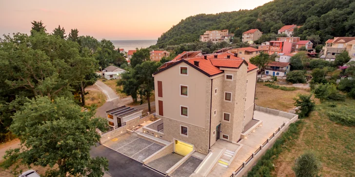 Luxusné apartmány v Petrovaci: vonkajší bazén, skvelá poloha kúsok od pláže