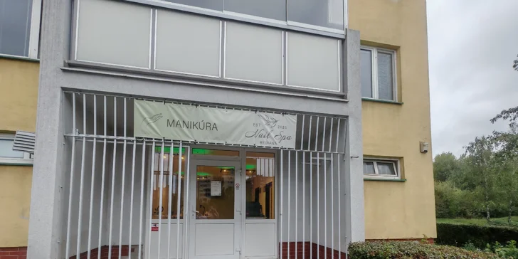 SPA procedúry, gél lak, rôzne druhy manikúry, gélové nechty či darčeková poukážka v hodnote 40 €