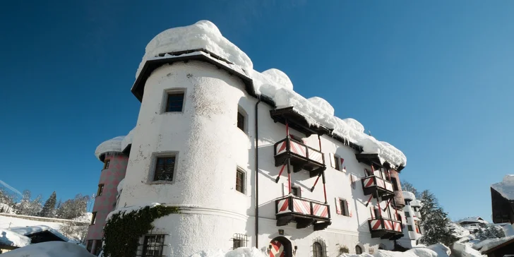 Na lyže do Fieberbrunnu: zámocký family hotel s neobmedzeným wellness a polpenziou, first minute zľava