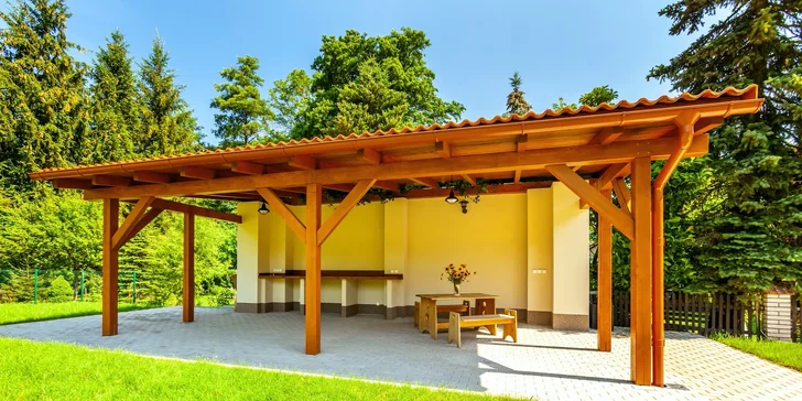 Pobyt s raňajkami a privátnym wellness v historickom mlyne pri rybníku v Železných horách