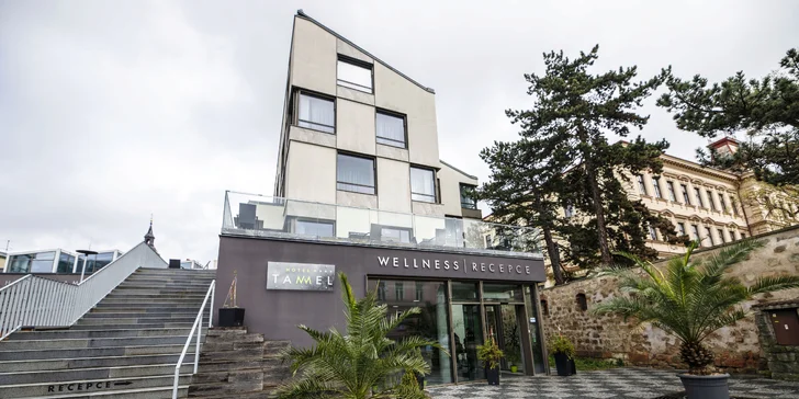 Pobyt v Českom raji s raňajkami alebo polpenziou, neobmedzeným wellness a masážnou vaňou