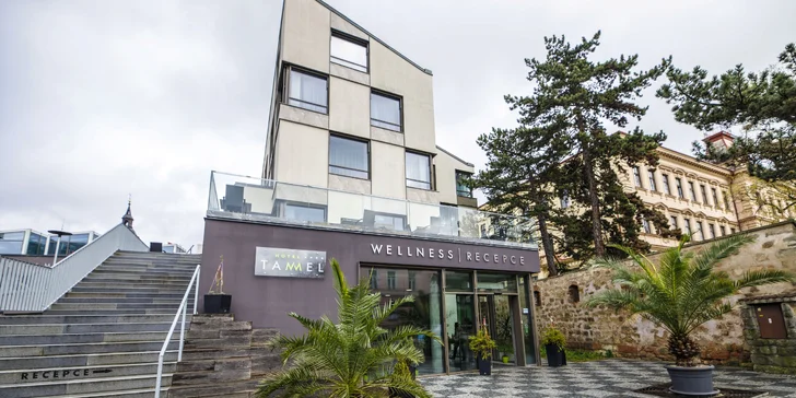 Pobyt v Českom raji s raňajkami alebo polpenziou, neobmedzeným wellness a masážnou vaňou