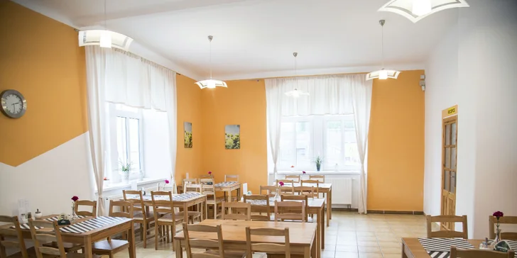 Oddych v kúpeľoch Libverda priamo na kolonáde: možnosť stravovania aj wellness
