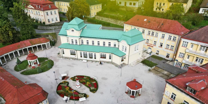 Pobyt v srdci Kúpeľov Libverda: možnosť raňajok alebo polpenzie, poloha hneď pri kolonáde