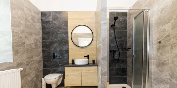 Izba alebo moderný apartmán v Jeseníkoch, s raňajkami alebo polpenziou aj vybavenou kuchynkou