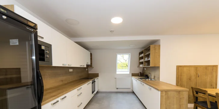 Izba alebo moderný apartmán v Jeseníkoch, s raňajkami alebo polpenziou aj vybavenou kuchynkou